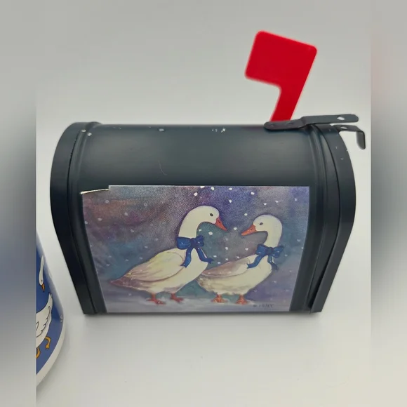 White Goose Geese Collectibles Mailbox Metal Coffee Cup W/ One Chip Cottagecore - Picture 4 of 7